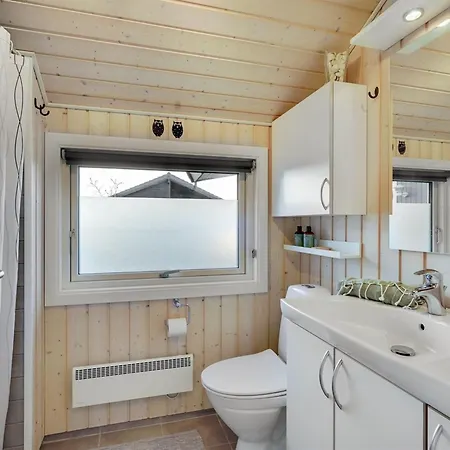 Kulben - 450m From The Sea By Interhome